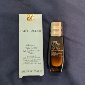 Estee Lauder Advanced Night Repair Eye Matrix